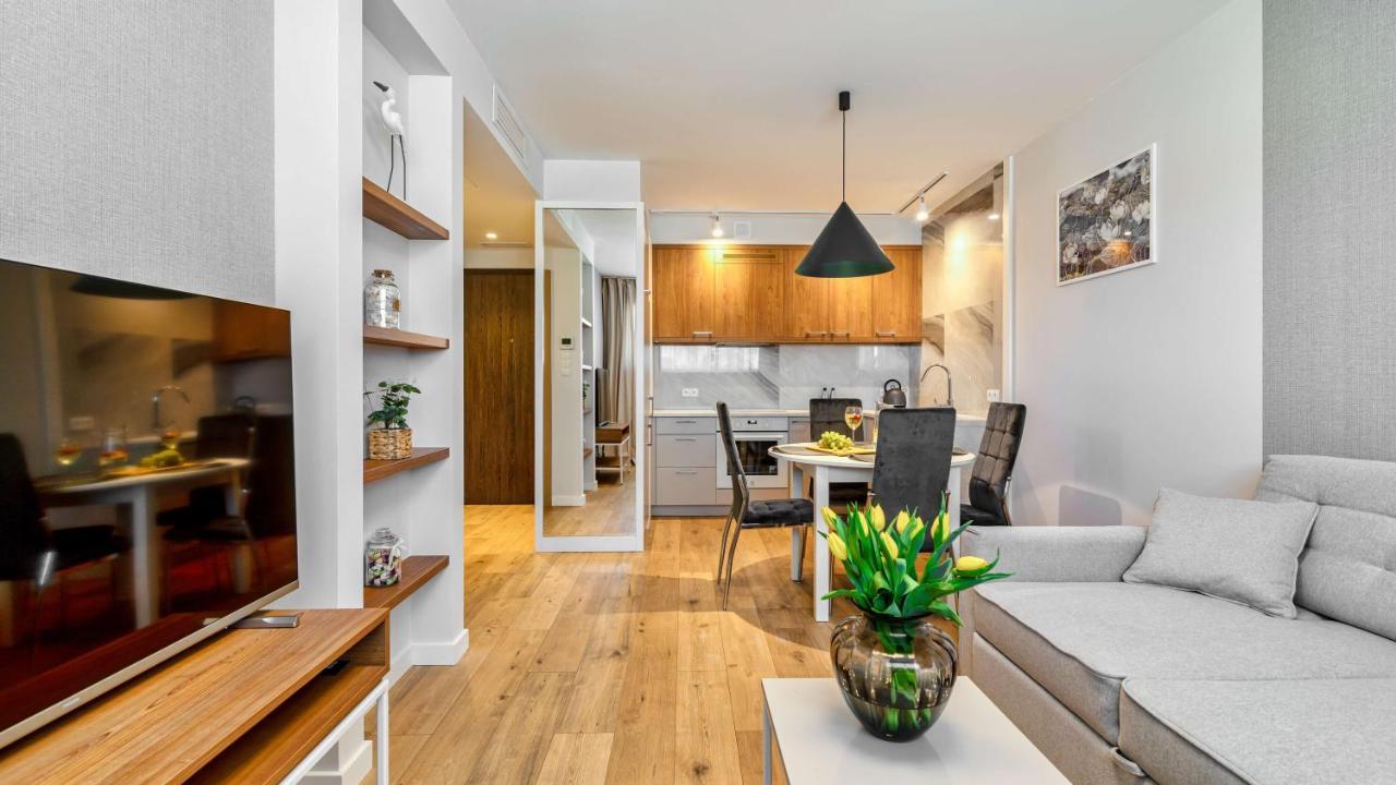 Port Krynica Apartamenty ครีนิซามอร์สกา ภายนอก รูปภาพ
