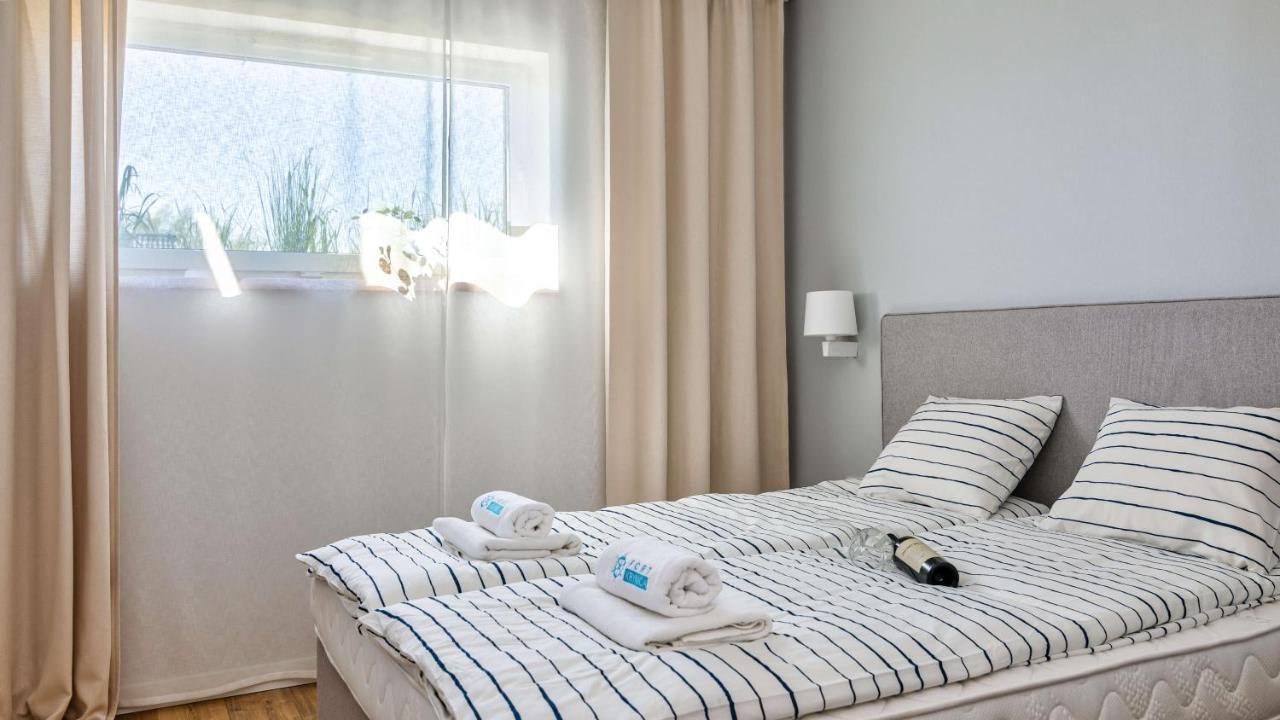 Port Krynica Apartamenty ครีนิซามอร์สกา ภายนอก รูปภาพ