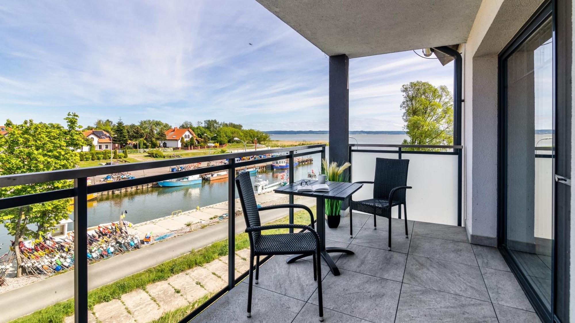 Port Krynica Apartamenty ครีนิซามอร์สกา ภายนอก รูปภาพ
